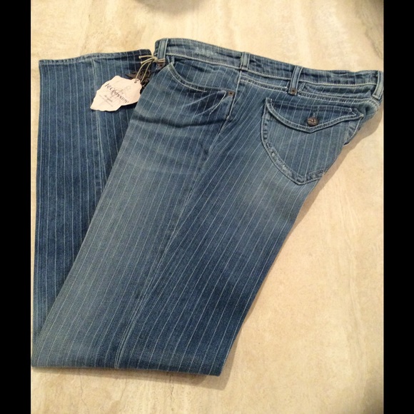 Skinny Pin Striped Jeans - Picture 3 of 7