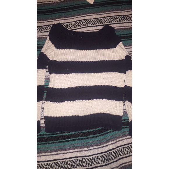 Navy and White Knit Sweater (XL) - Picture 1 of 1