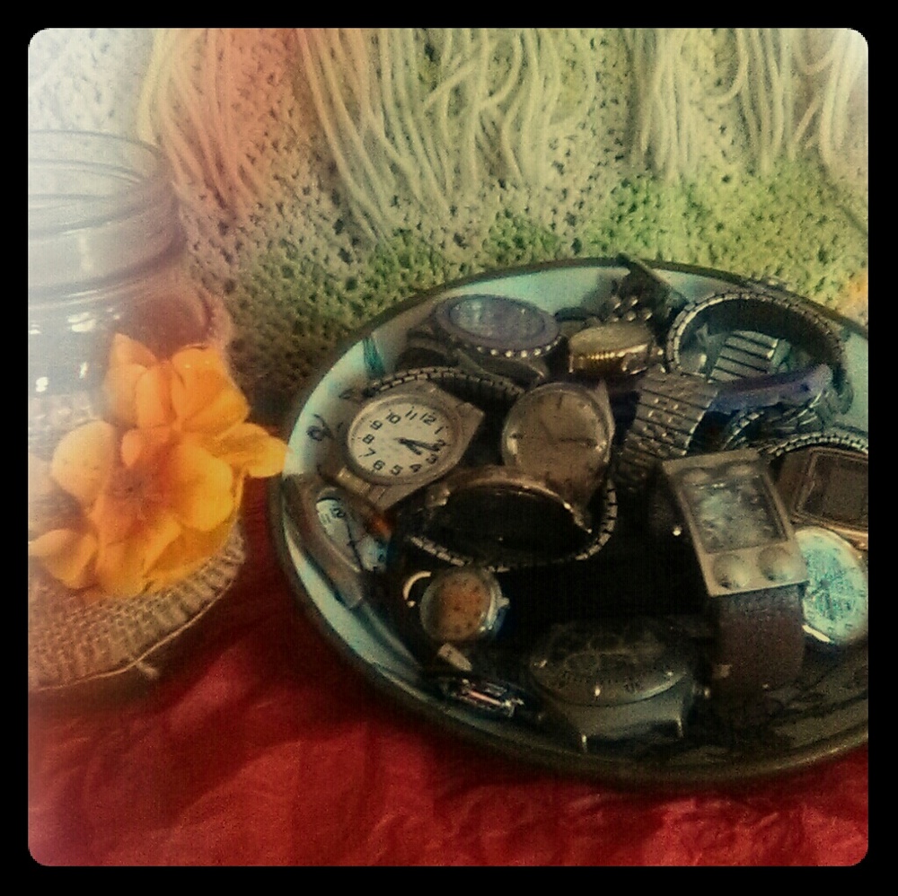 Variety jar of vintage to now watch, pieces& parts