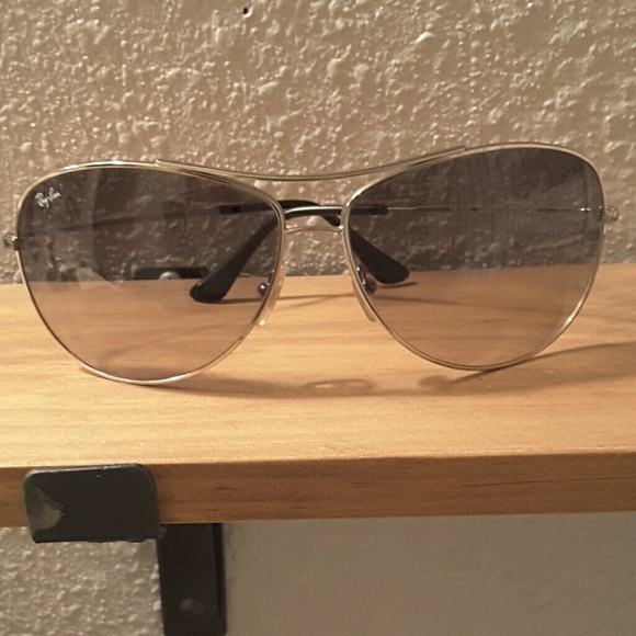Ray ban sunglasses