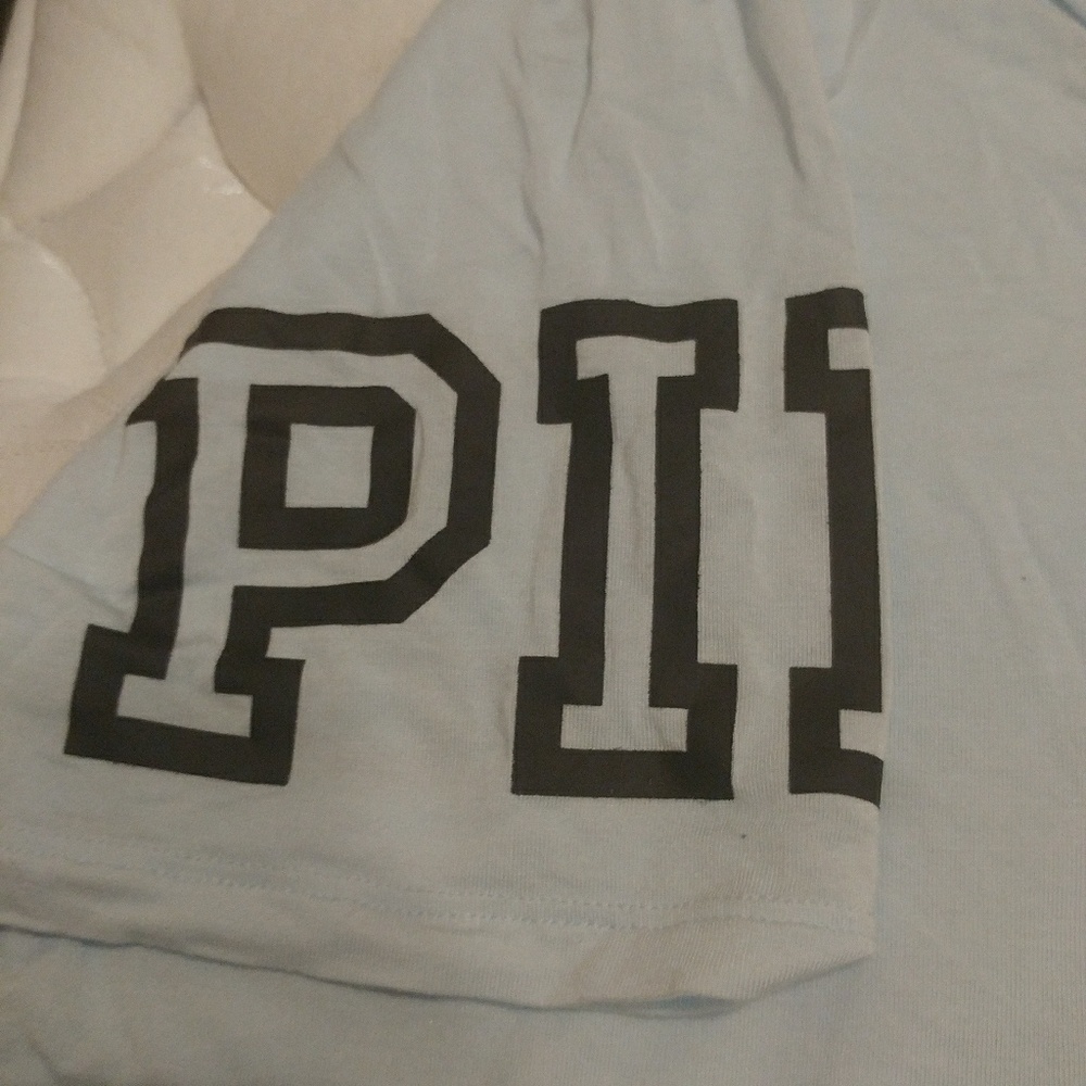 Vs shirt
