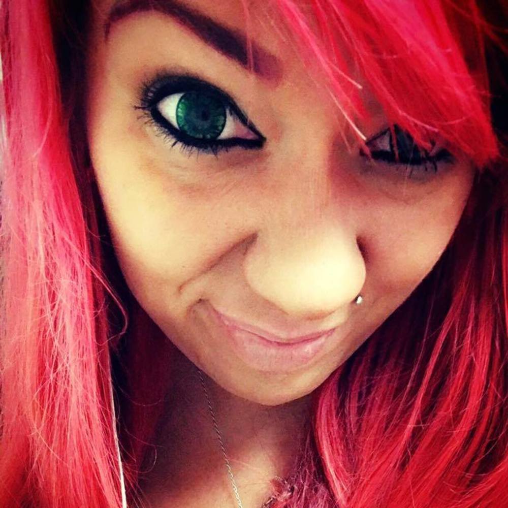 Meet your Posher, Kassandra