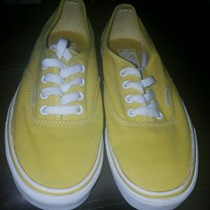 VANS Authentics