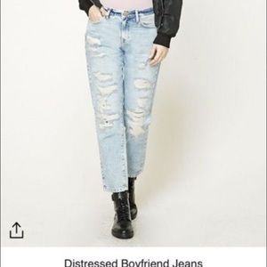 Forever 21 Distressed Boyfriend Jeans