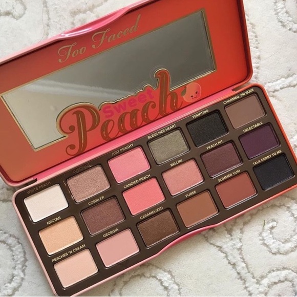 Too Faced Sweet Peach Eyeshadow Palette - Picture 4 of 8