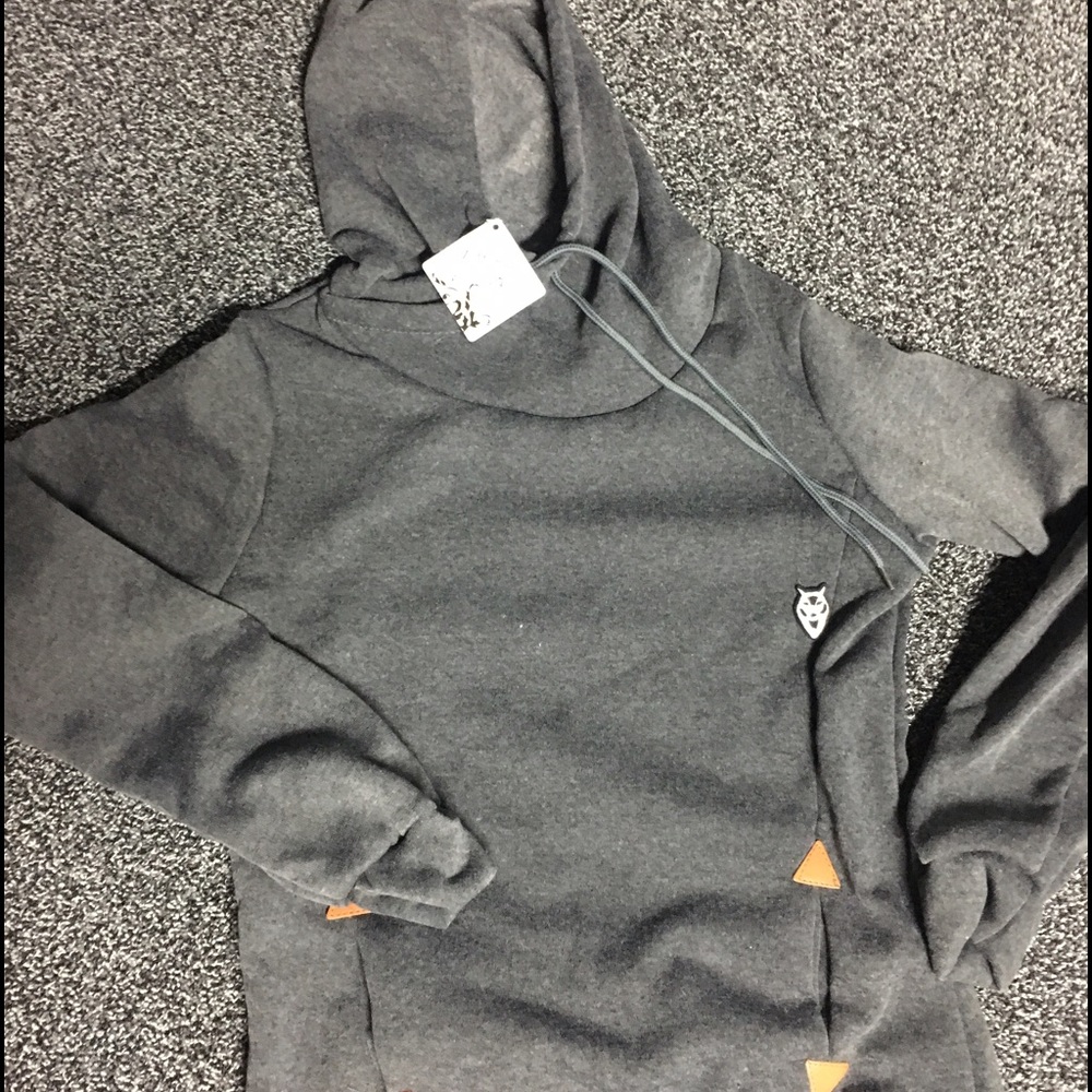 BNWT small grey hoodie with leather detail