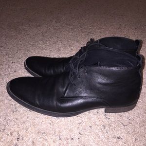 Kenneth Cole Ankle Boot