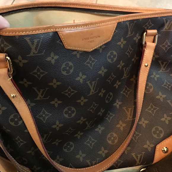 SOLD - Picture 3 of 4