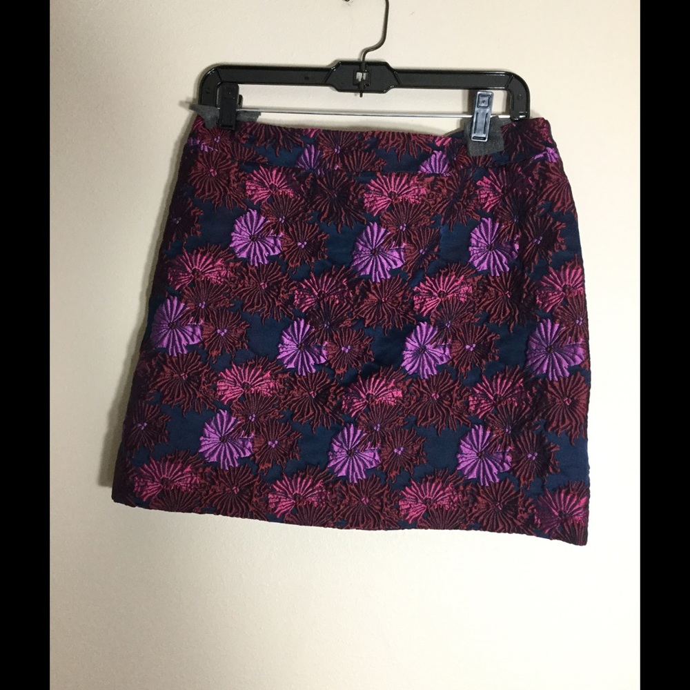 NWT artelier short skirt floral sz 10,8