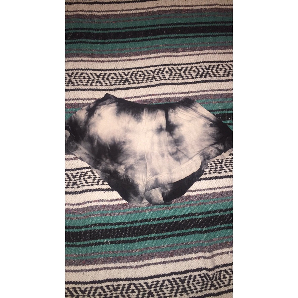 Tie Dye Flowy Shorts (O/S)