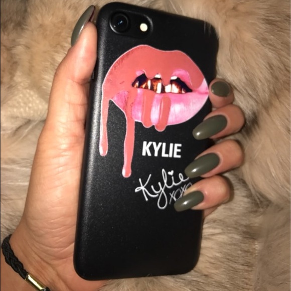 Kylie Lip kit iPhone 7 case - Picture 2 of 4