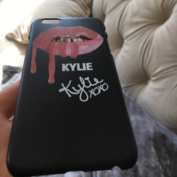 Kylie Lip kit iPhone 7 case - Picture 3 of 4