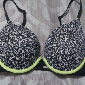 Pink brand bra size 34c