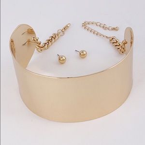 GOLD choker necklace