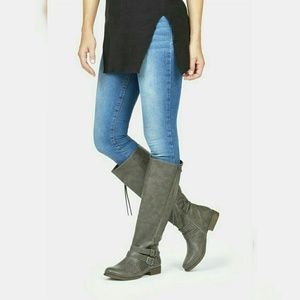 BRAND NEW gray calf/knee high boots