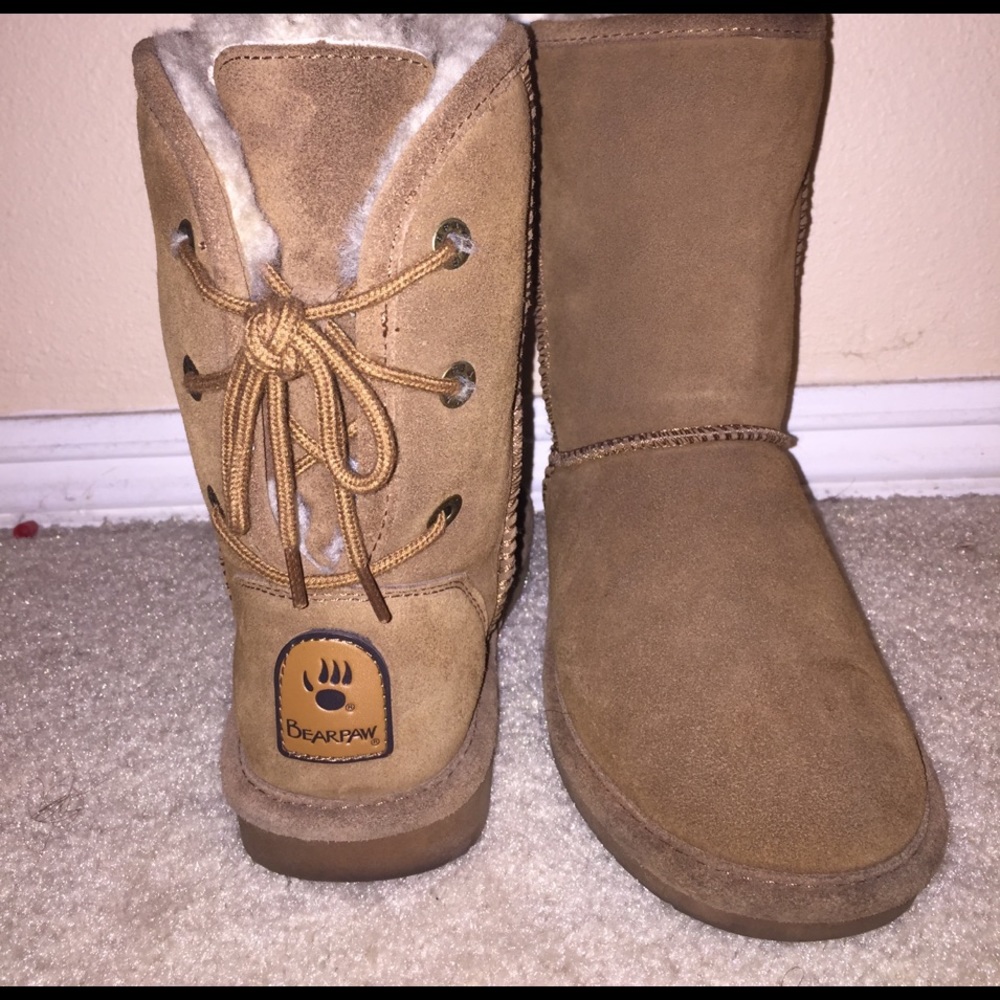 Brown bear paw boots