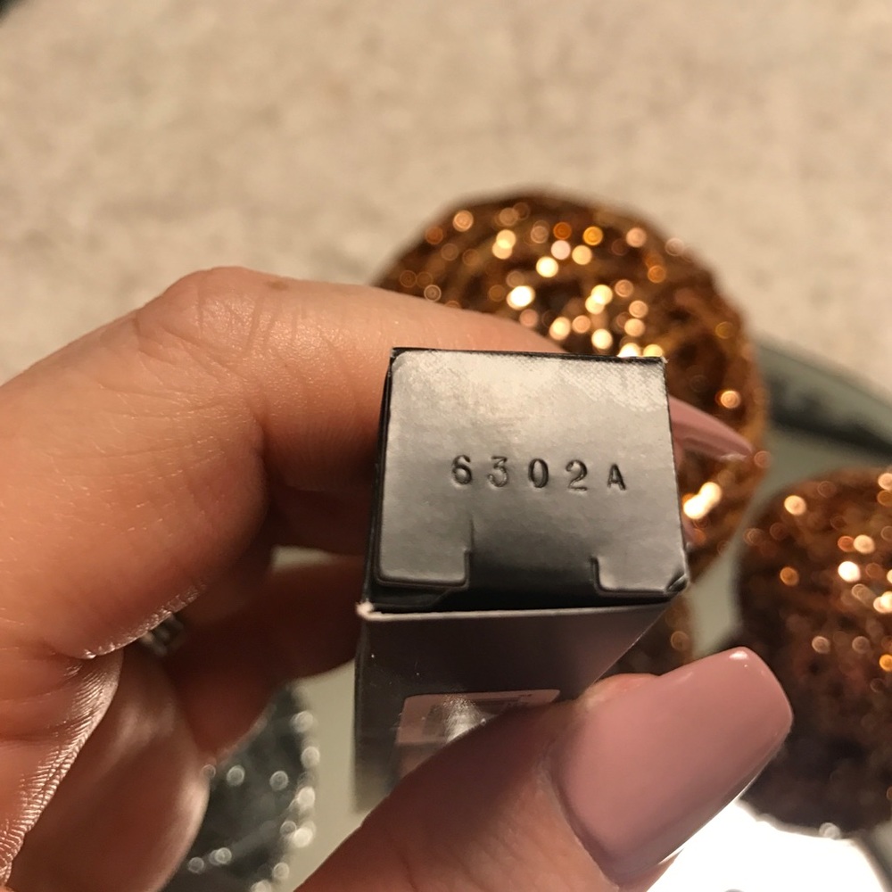 ππKat Von D - Muneca Liquid Lipstick! ππ - Picture 7 of 8