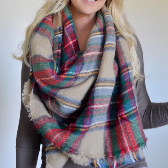 New TARTAN Plaid Blanket Scarf - Picture 5 of 7