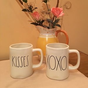 Kisses, OXOX Rae Dunn mugs