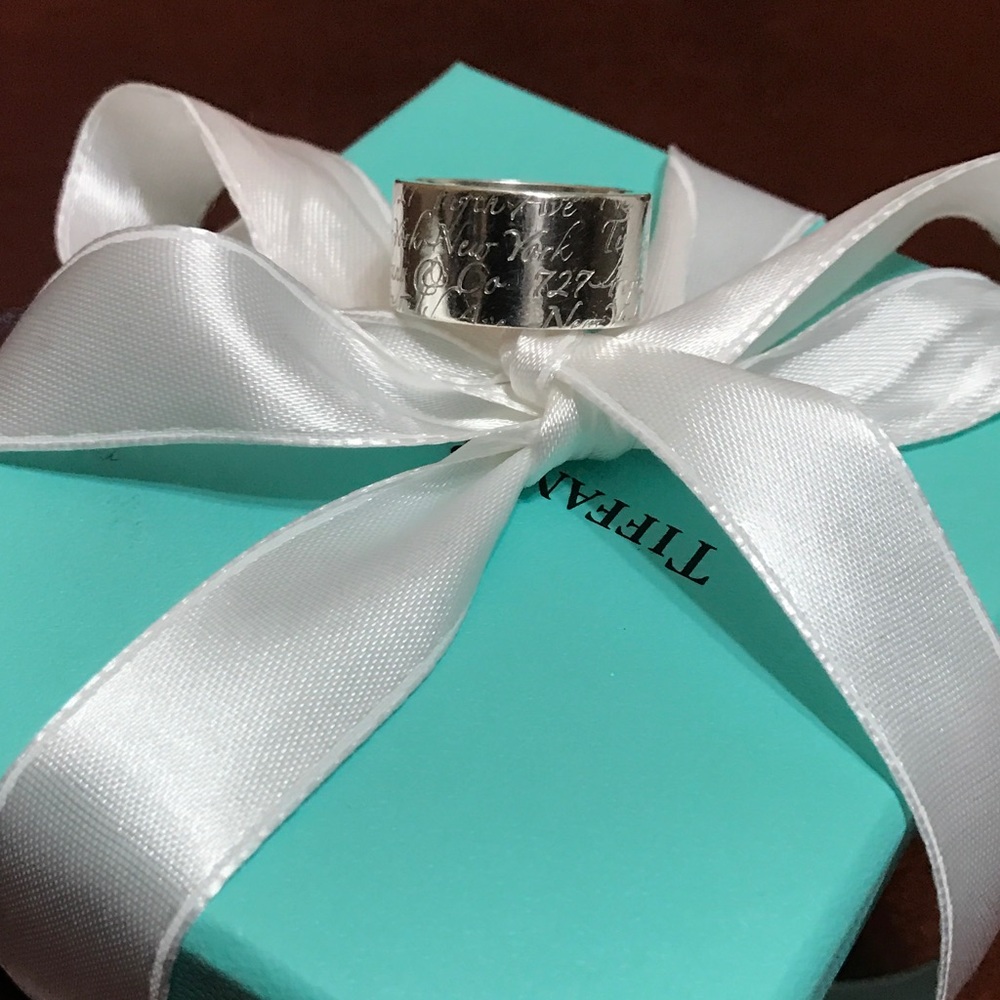 Tiffany & Co. wide notes ring size 7