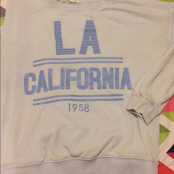 Sweatshirt 💕 - Picture 3 of 3