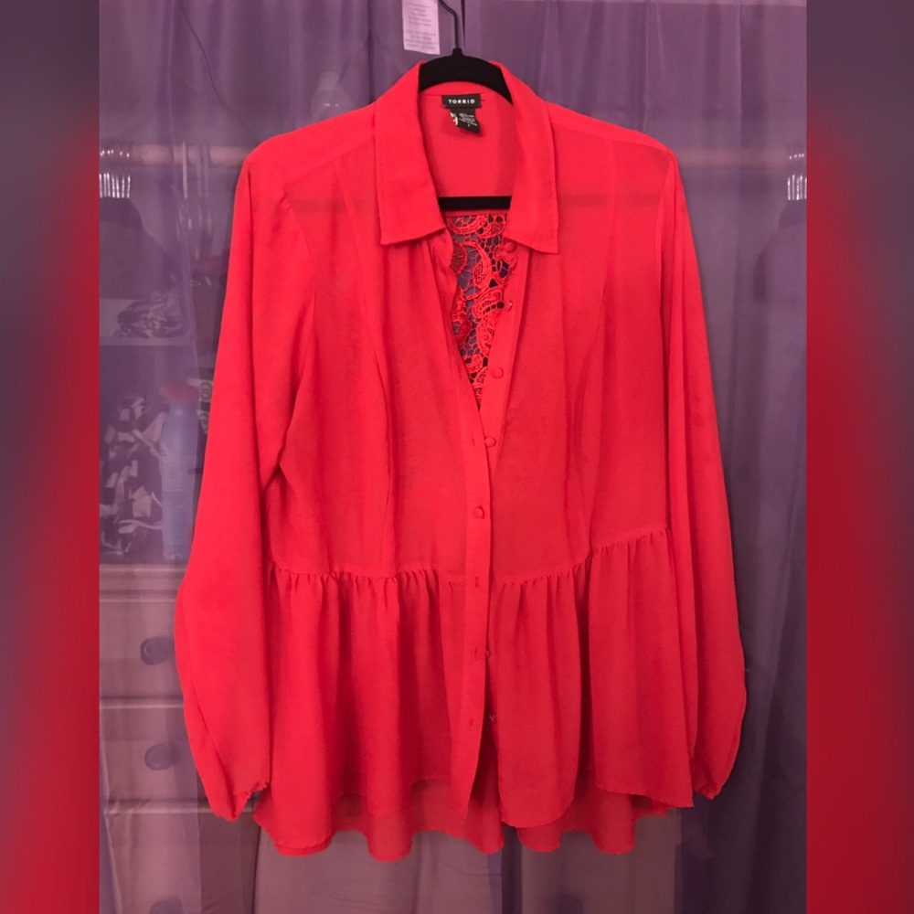 🎀Sheer red long sleeve blouse🎀