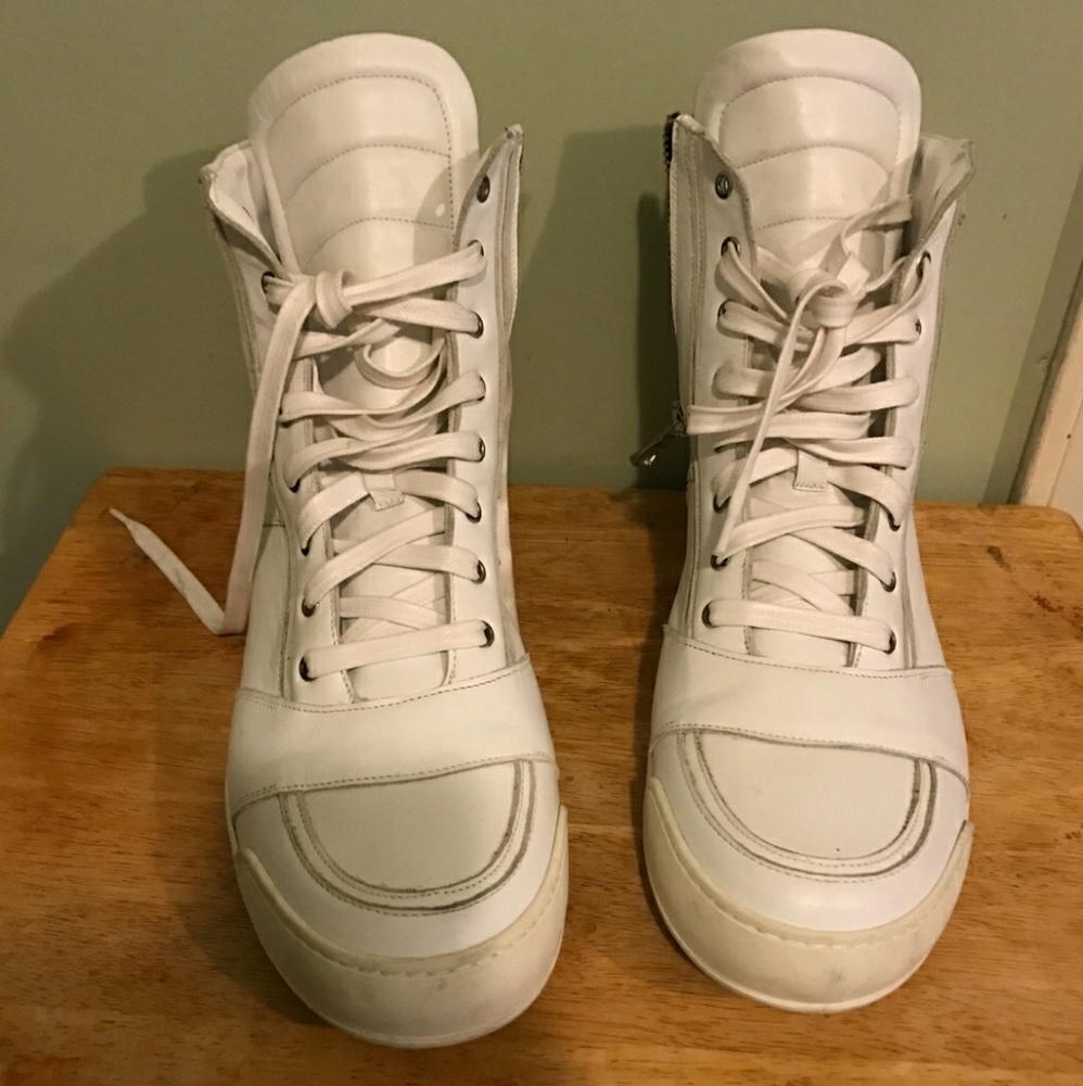 SOLD Balmain High Top White Zipper