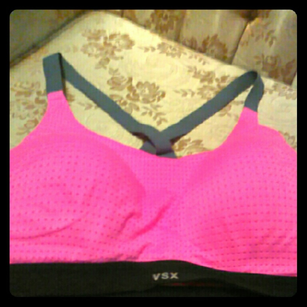 34dd lightweight sport bra