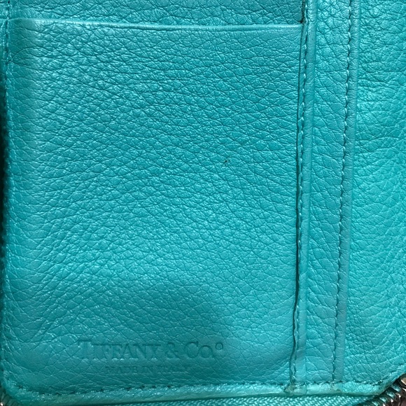 Reserved -Tiffany & Co. zippered wallet - Picture 3 of 7