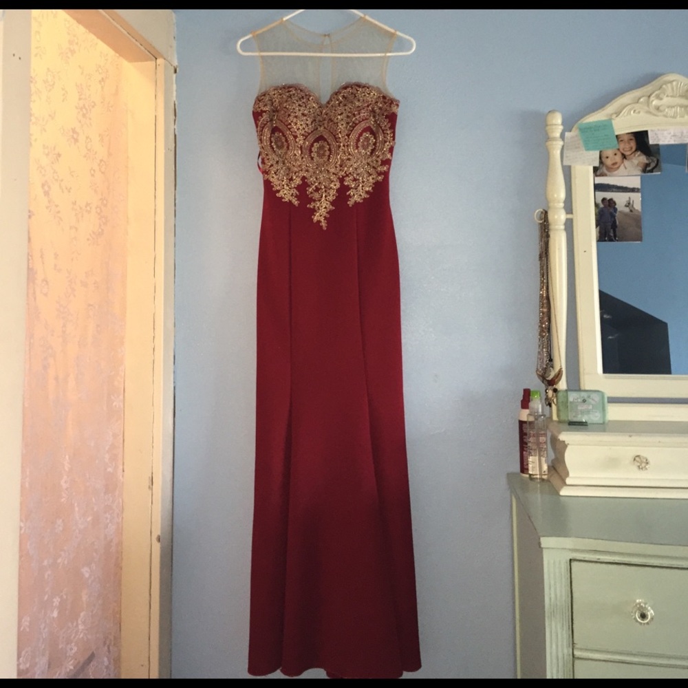Prom Dress - Picture 3 of 4