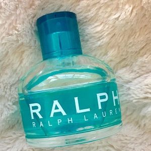 Ralph Lauren Eau de toilette Natural Spray.