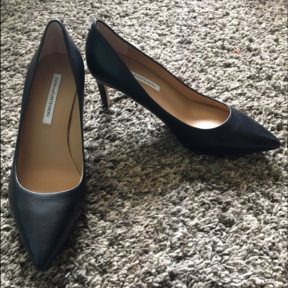 Diane von Furstenberg Classic Heel