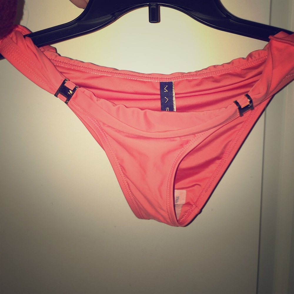 🎁Never worn Bathing Suit Bottoms🎁