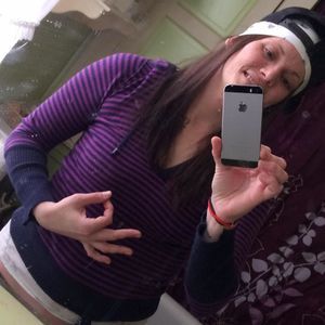 Meet your Posher, April