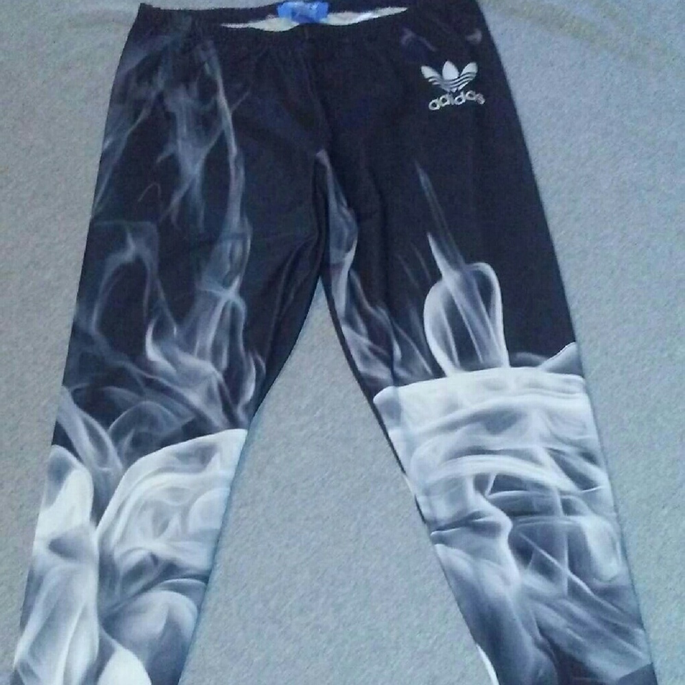 Adidas leggings