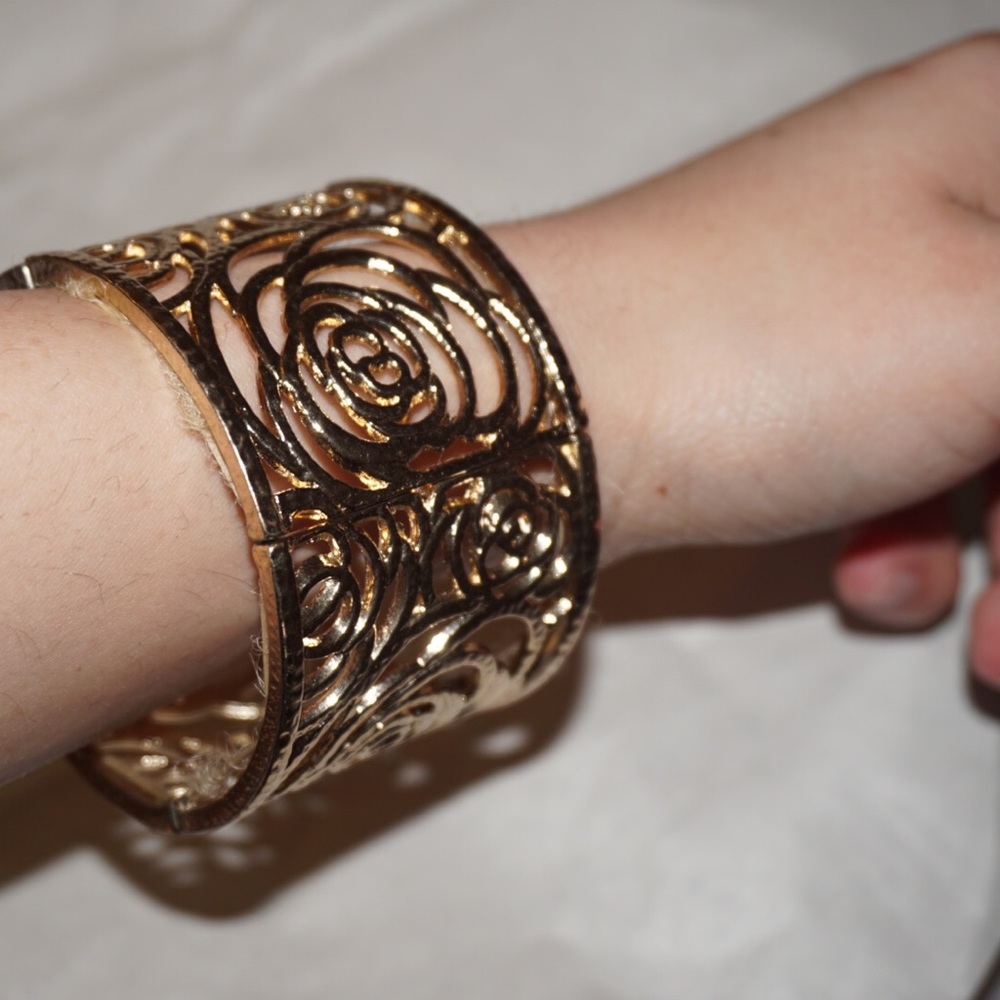 Bracelet - Picture 2 of 2