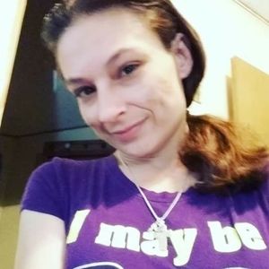 Meet your Posher, Lynette