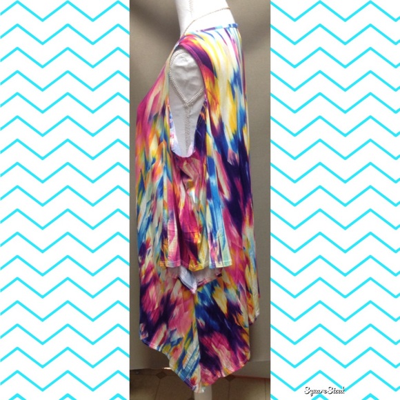 2 LEFT! Off Shoulder Colorful Print Tunic Top - Picture 4 of 6