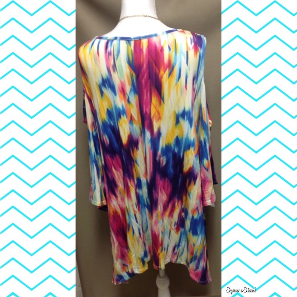 2 LEFT! Off Shoulder Colorful Print Tunic Top - Picture 5 of 6