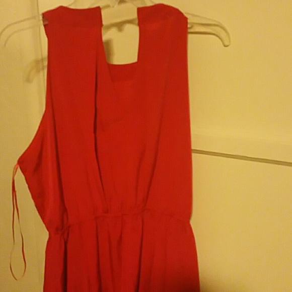 Donna Ricco sexy red dress - Picture 4 of 4