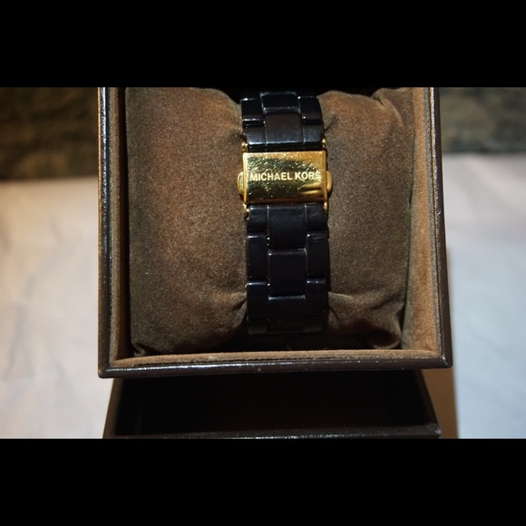 PRICE DROP!!!!!  Michael Kors Watch main image 4