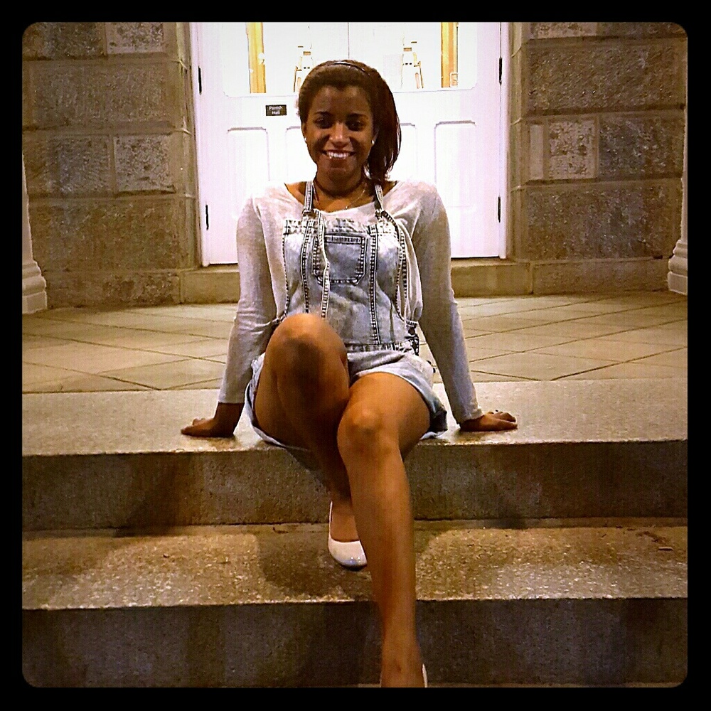 Meet your Posher,  Krys!