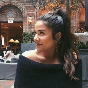 Meet your Posher, Anissa