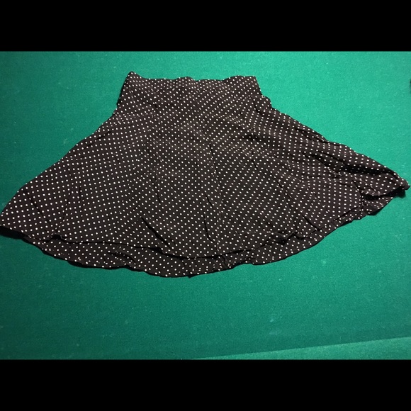Polka dot brandy Melville skirt - Picture 1 of 3
