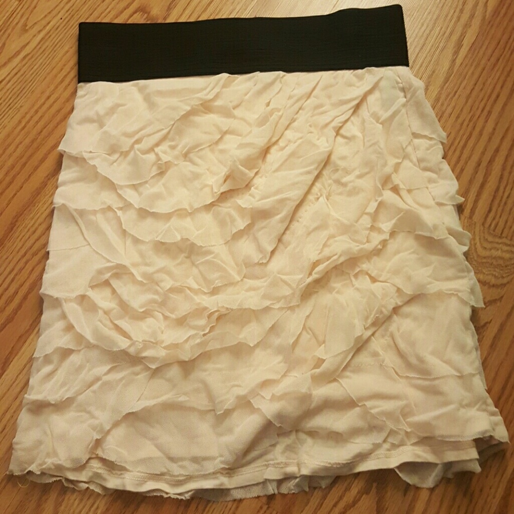 XS Express light pink skirt