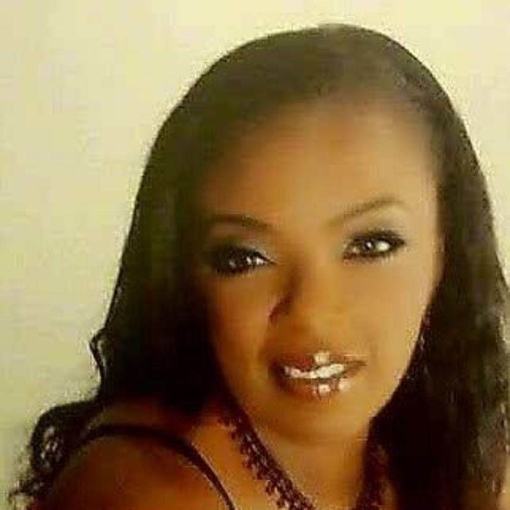 Meet your Posher, Knichole