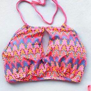 Women's Swim Wear M