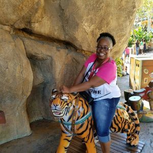 Meet your Posher, Ethel