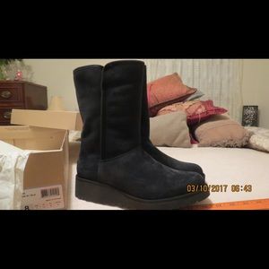 UGG Boots sz 8
