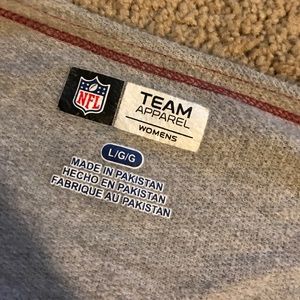 nfl Tops - Redskins shirt/sweater nfl Tops - Redskins shirt/sweater